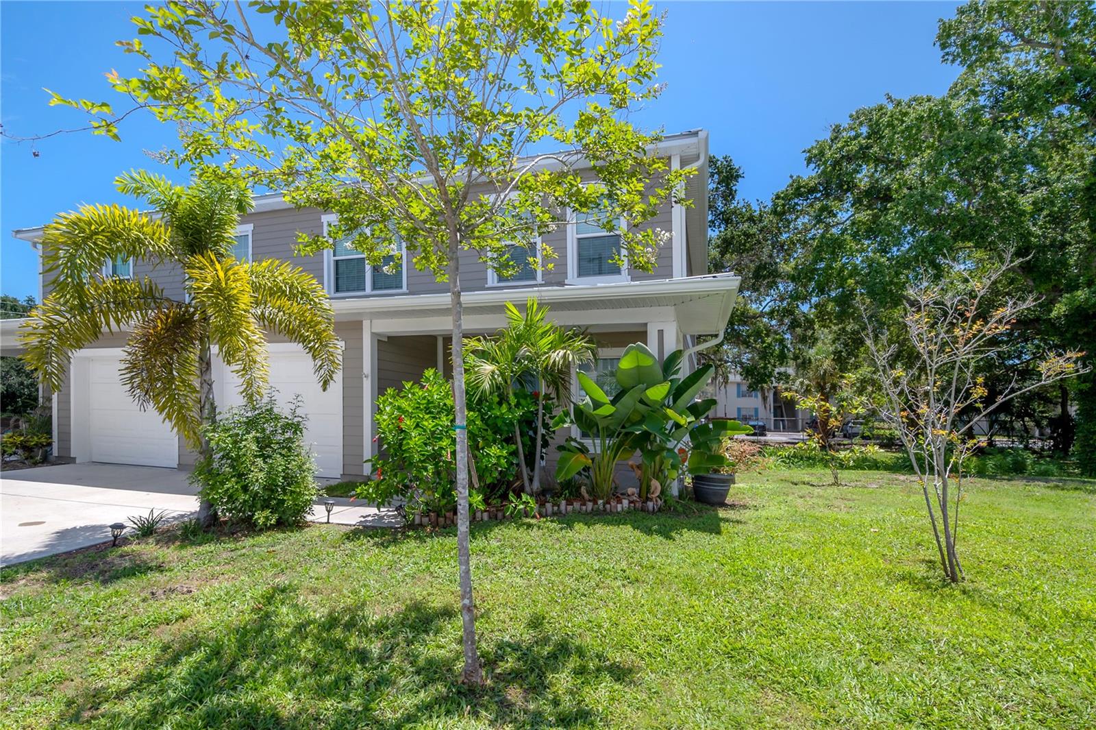 SHADY GROVE TWNHMS - Residential Lease