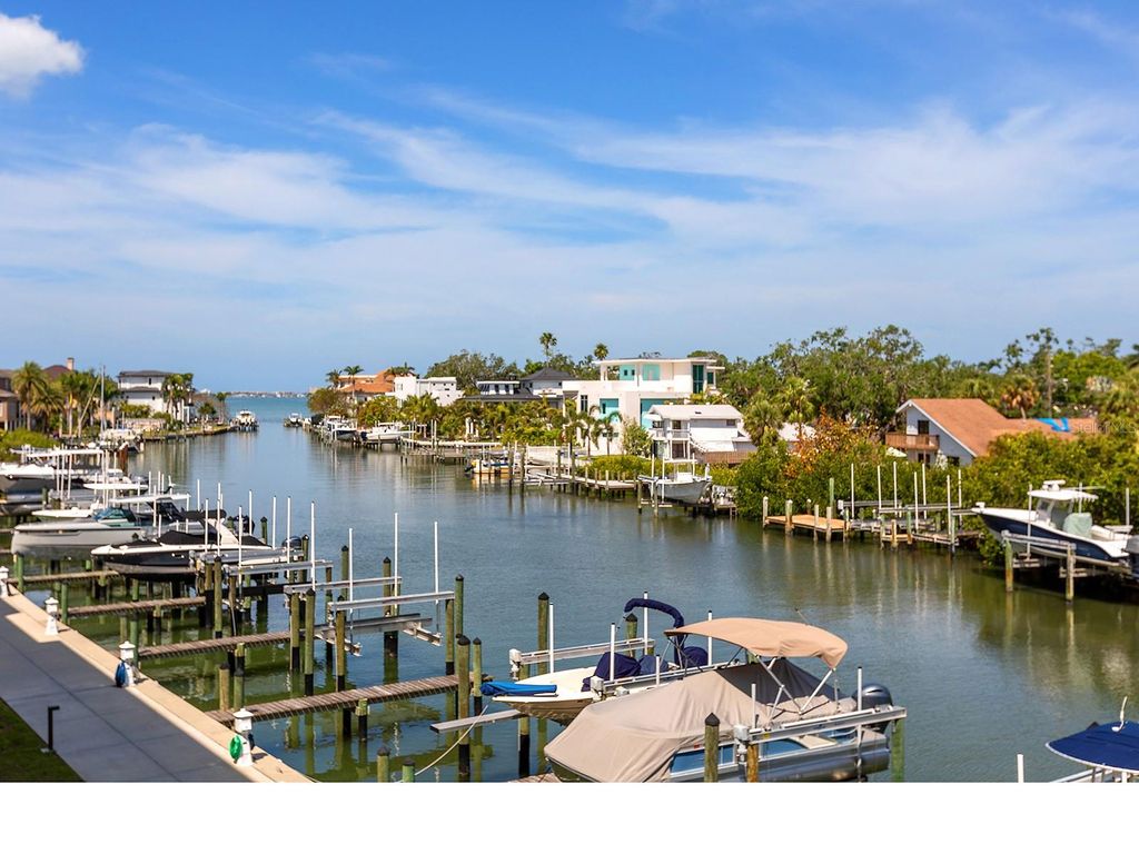 Photo of 1709 N Tamiami Trail #318, Sarasota, FL 34234 (MLS # A4689244)