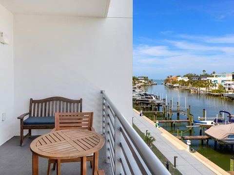 Photo of 1709 N Tamiami Trail #318, Sarasota, FL 34234 (MLS # A4689244)