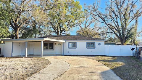 Photo of 2301 E Colby Lane, Tampa, FL 33612 (MLS # TB8479362)