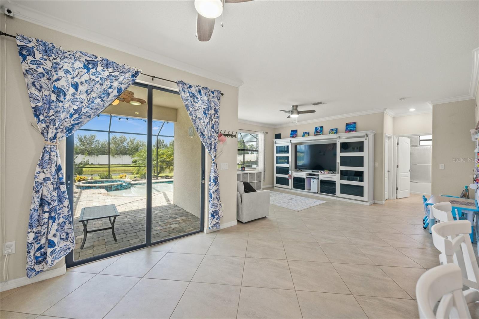 WATERCREST UN 1 - Residential