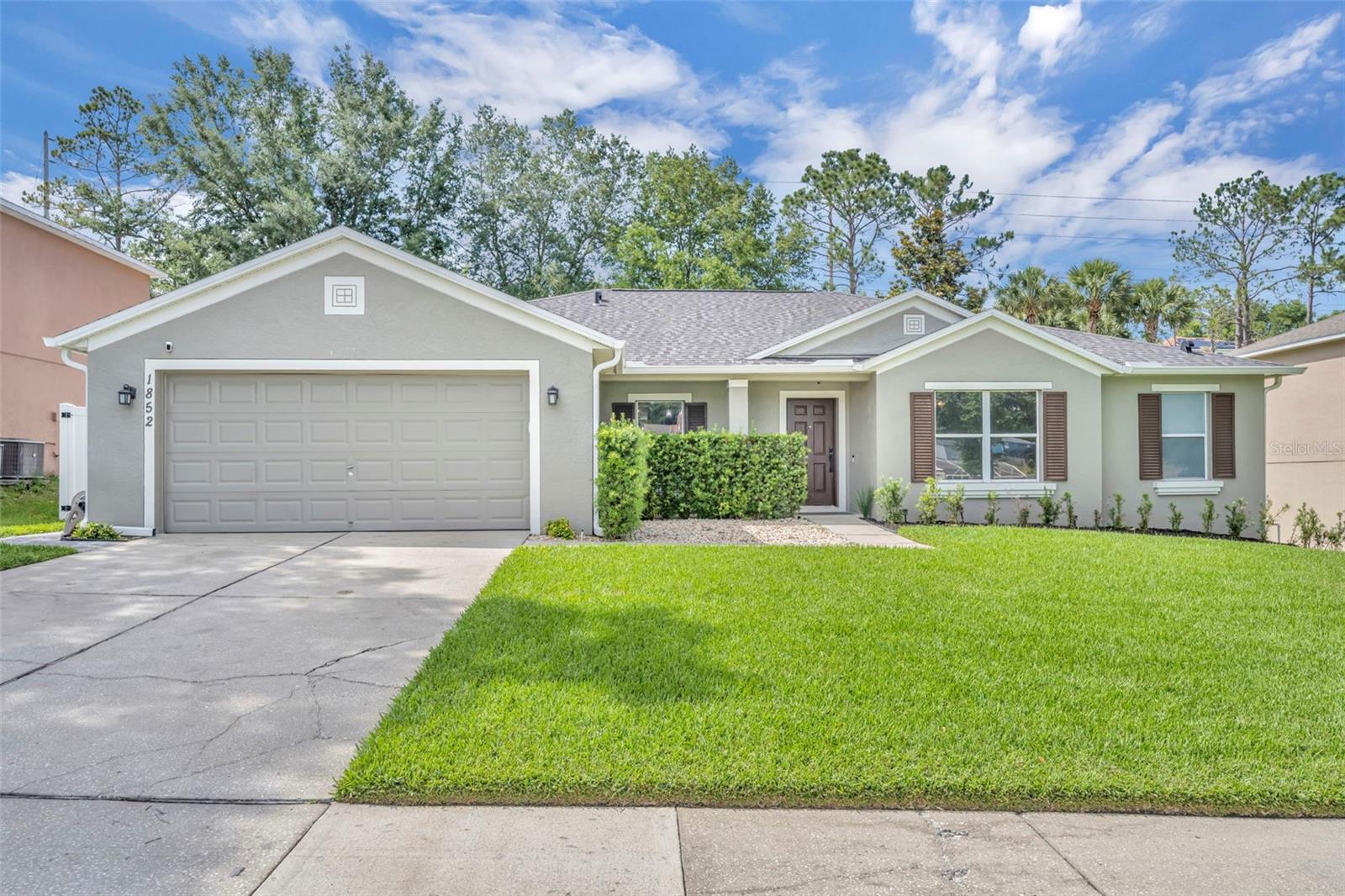 1852 VALE DRIVE