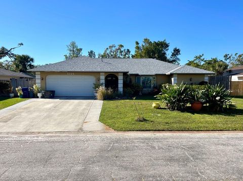 A home in SARASOTA