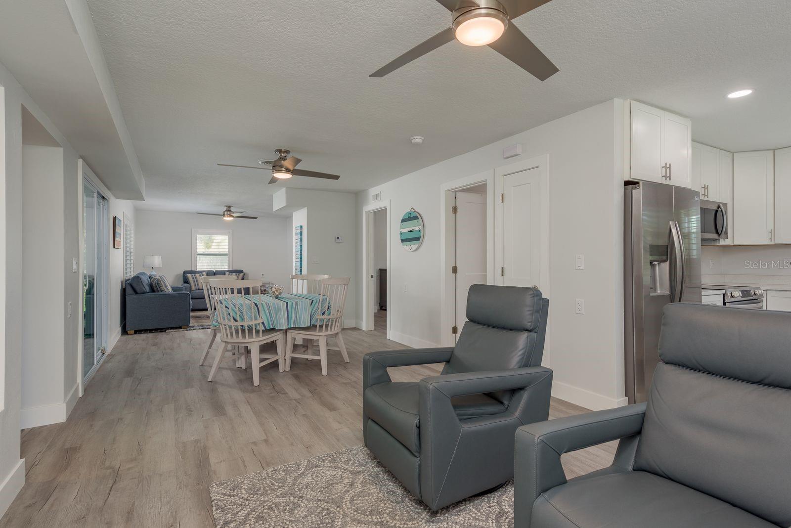 2271 CAROLYN DRIVE