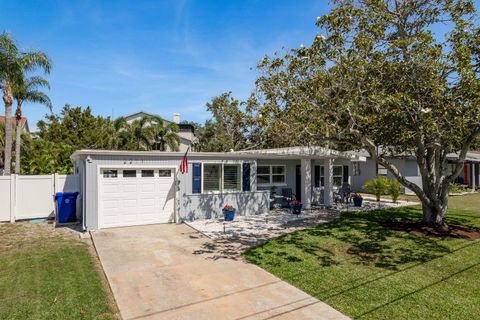 2271 CAROLYN DRIVE DUNEDIN FL 34698
