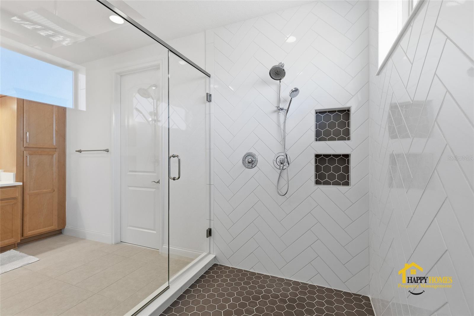 EAGLE CRK VILLAGE K PH 1A - Residential Lease