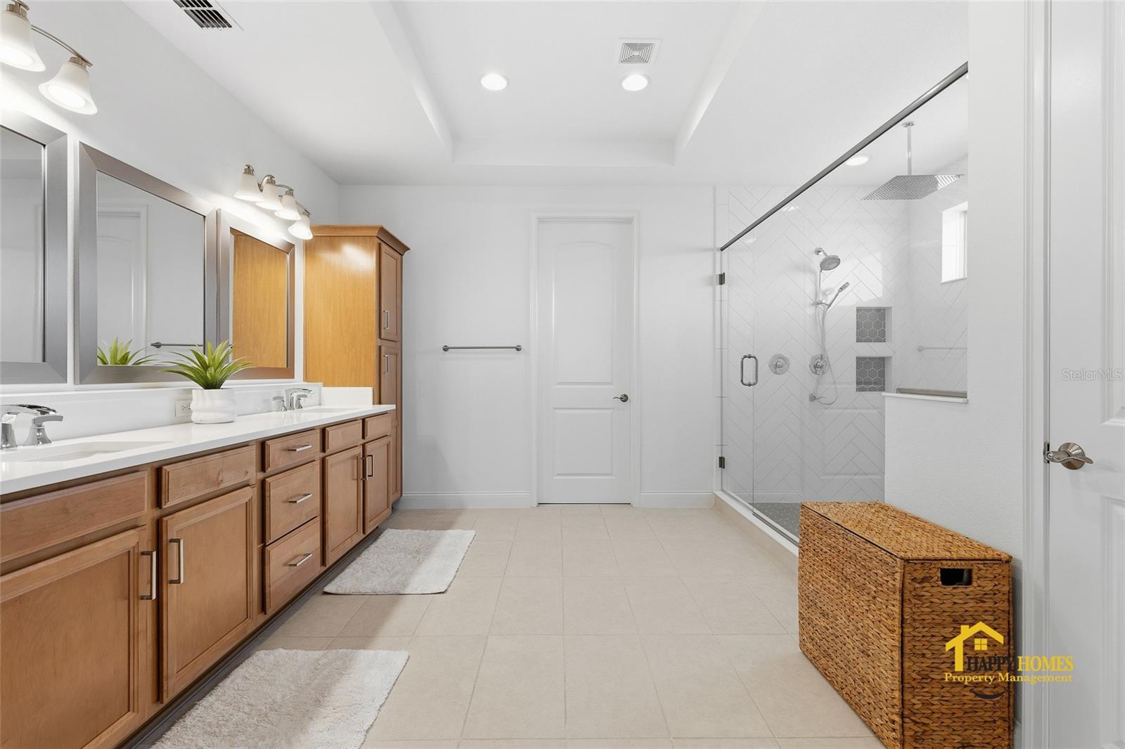 EAGLE CRK VILLAGE K PH 1A - Residential Lease