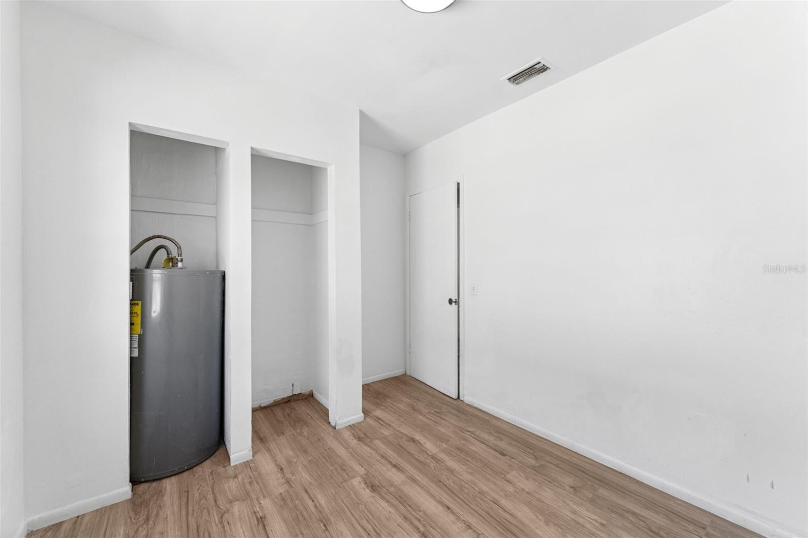 DREWS JOHN H 1ST EXT - Residential