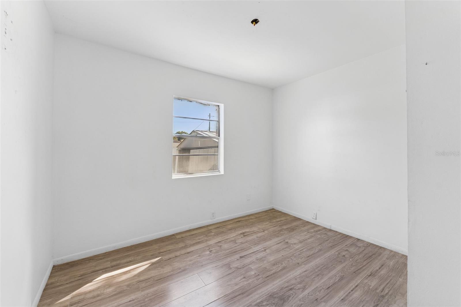 DREWS JOHN H 1ST EXT - Residential