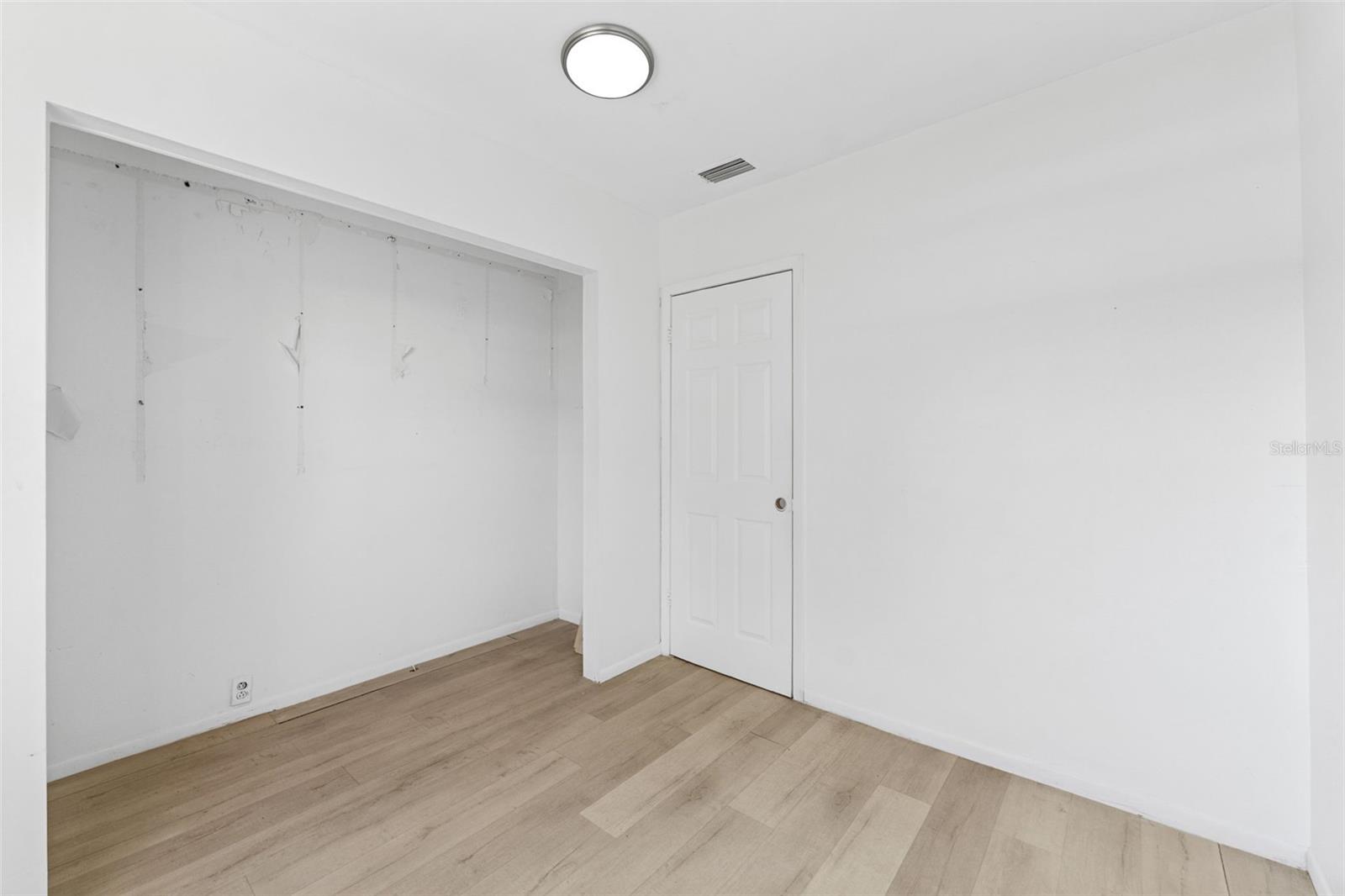 DREWS JOHN H 1ST EXT - Residential