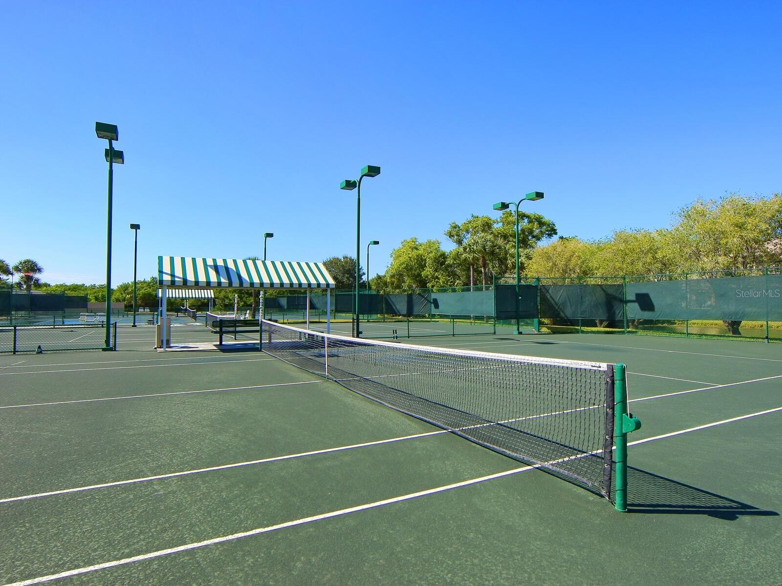 EAGLES POINT AT THE LANDINGS 2 - Residential
