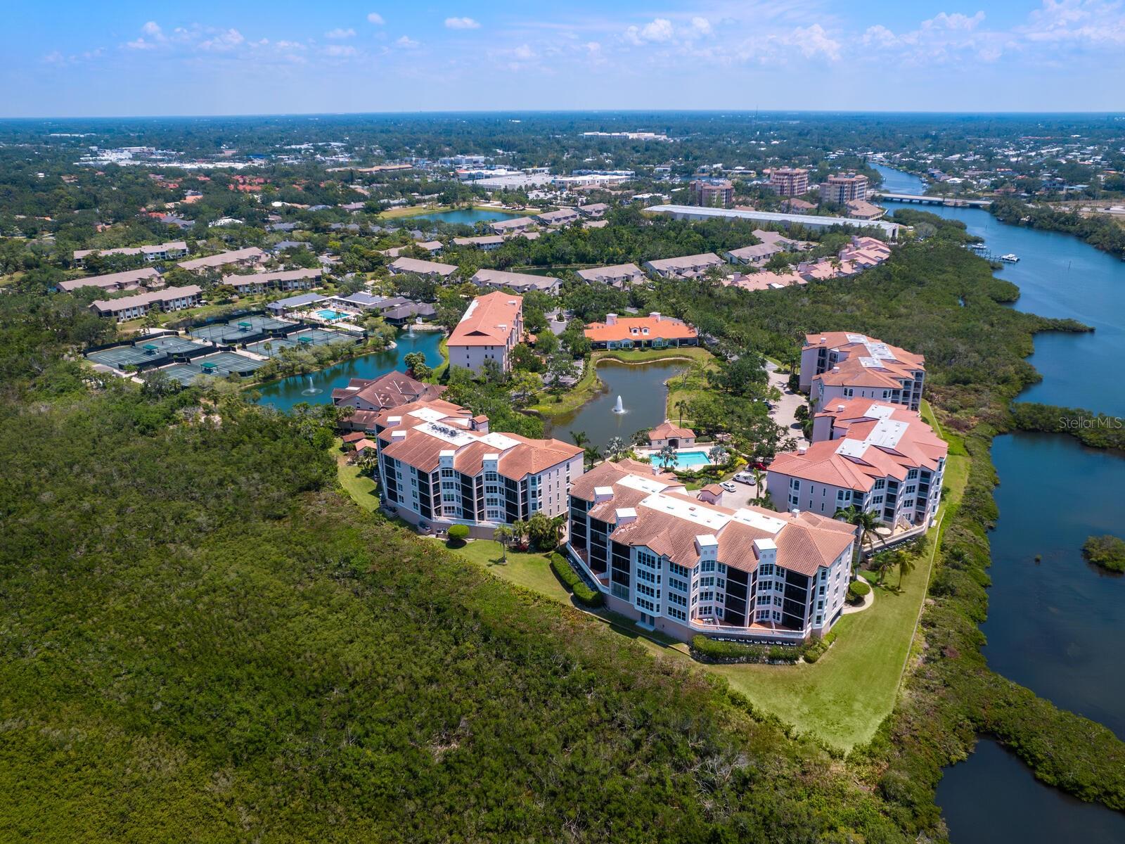 EAGLES POINT AT THE LANDINGS 2 - Residential