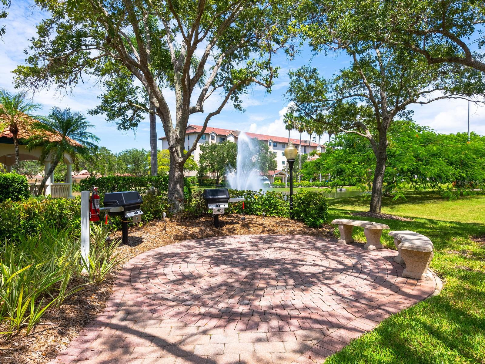 EAGLES POINT AT THE LANDINGS 2 - Residential