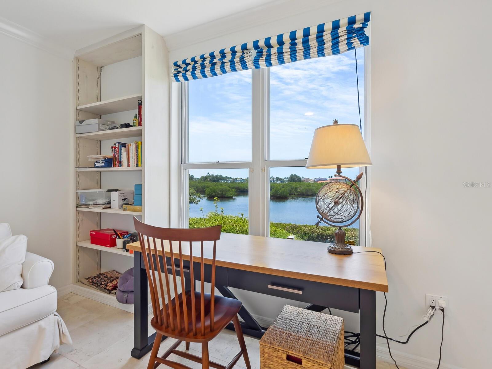 EAGLES POINT AT THE LANDINGS 2 - Residential