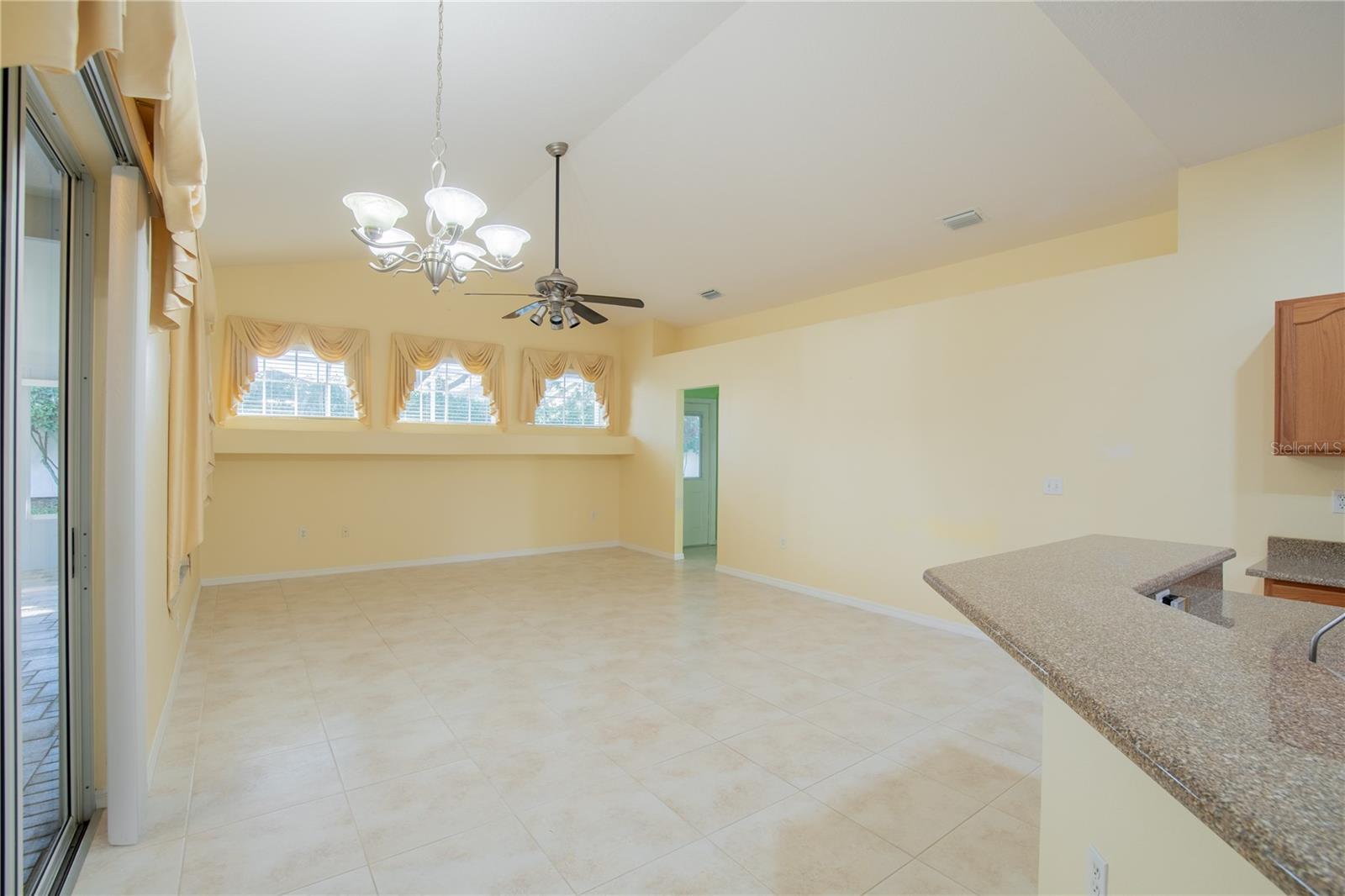 TWIN LAKES PARCELS A2 & B2 - Residential