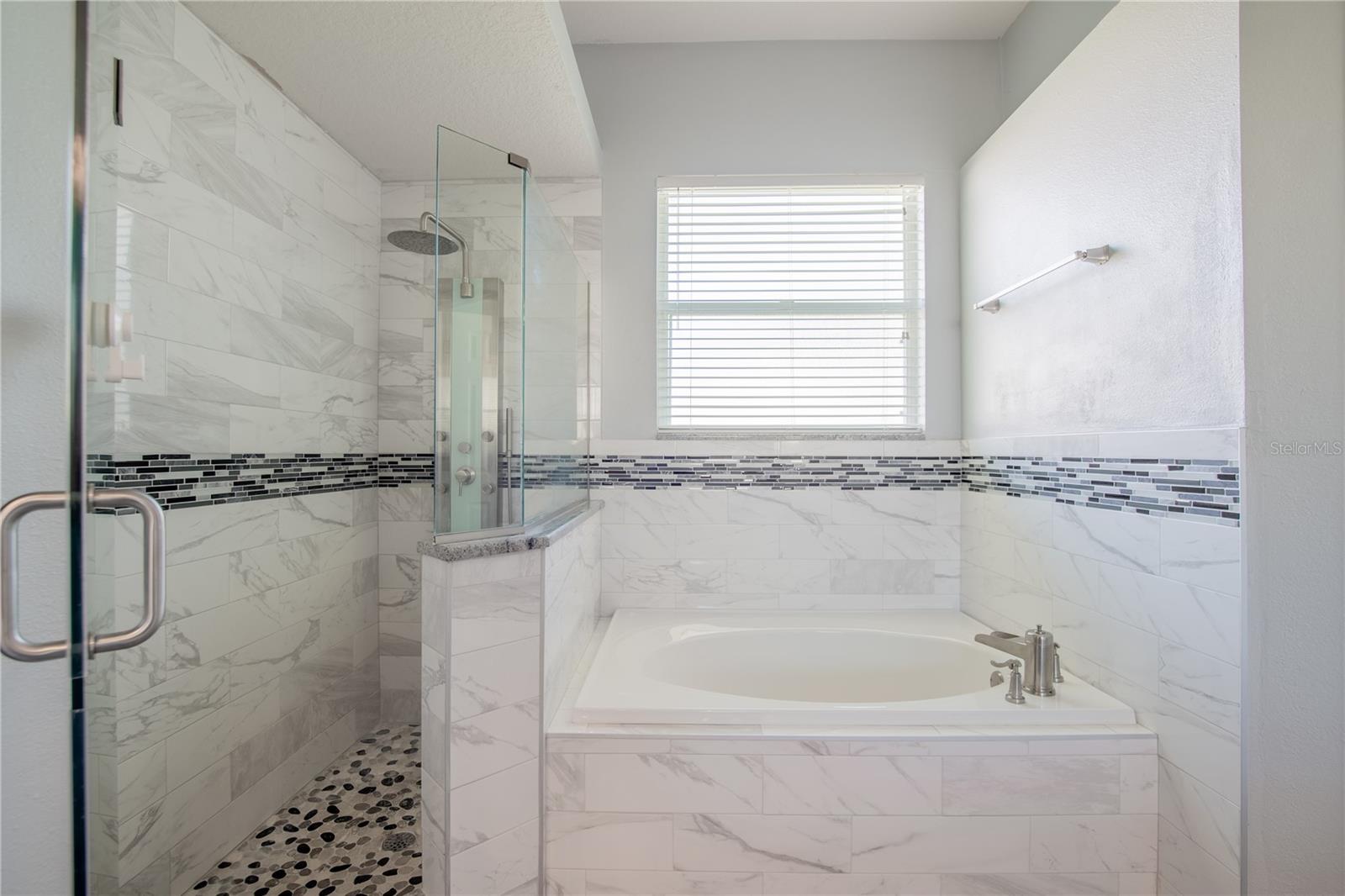 TWIN LAKES PARCELS A2 & B2 - Residential