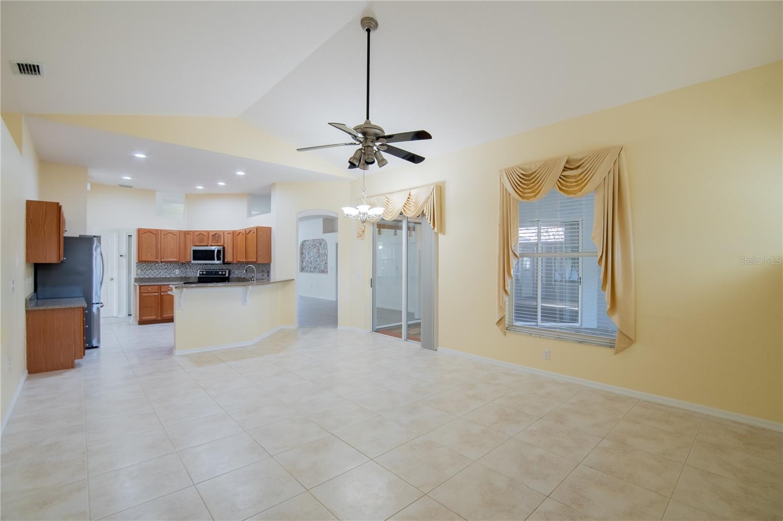 TWIN LAKES PARCELS A2 & B2 - Residential