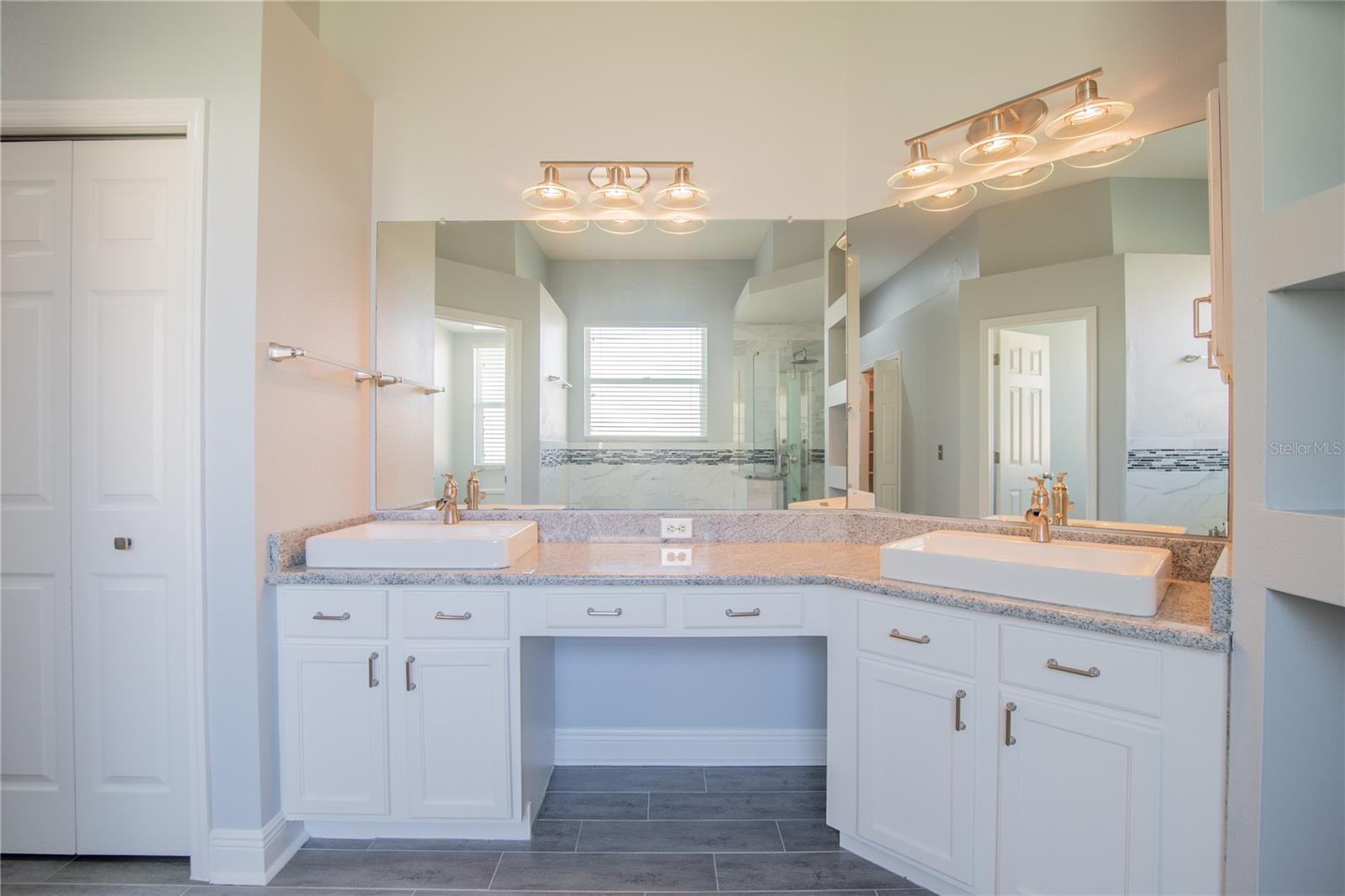 TWIN LAKES PARCELS A2 & B2 - Residential