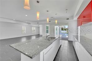 4524 RIVERWOOD AVENUE