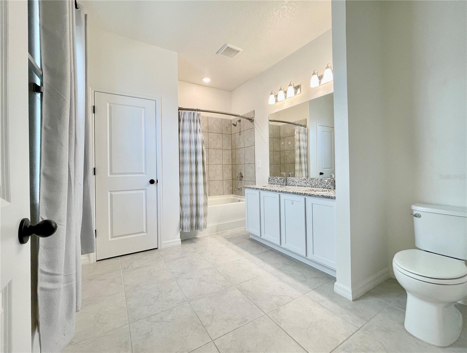 AVAUNCE - Residential Lease