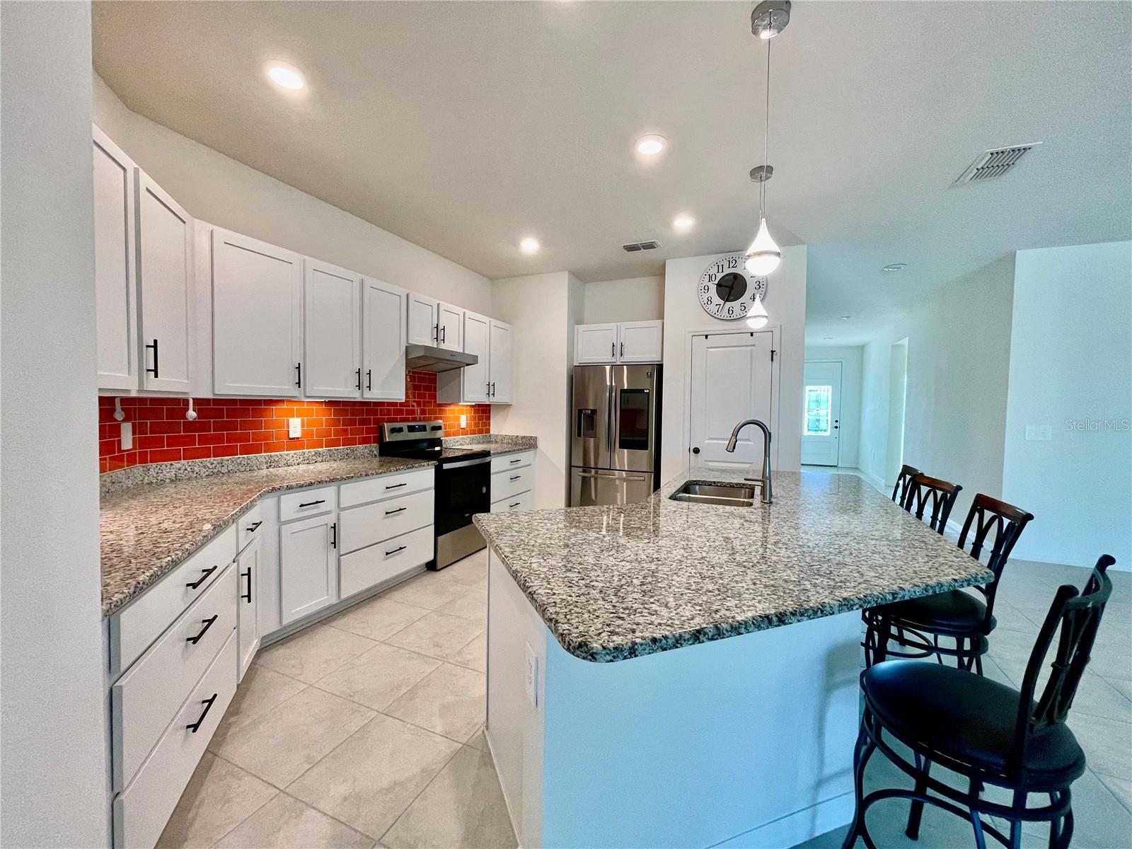 AVAUNCE - Residential Lease