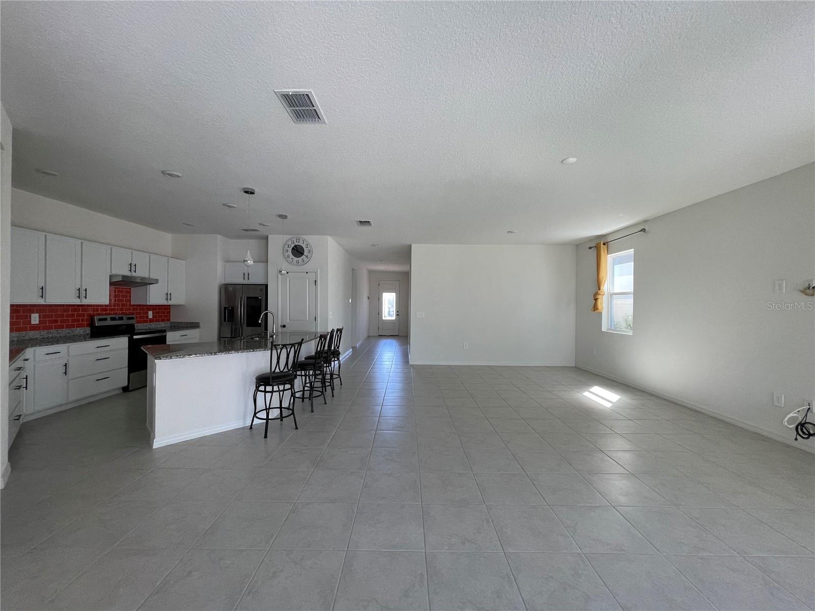 AVAUNCE - Residential Lease