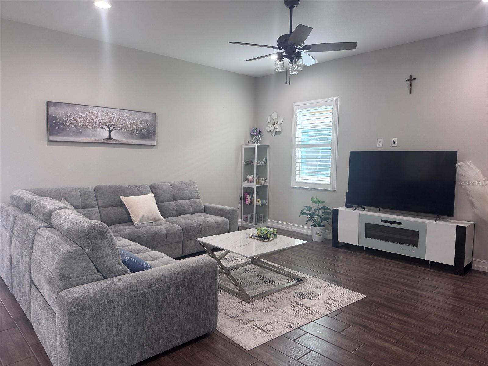 OSPREY LANDING - Residential Lease