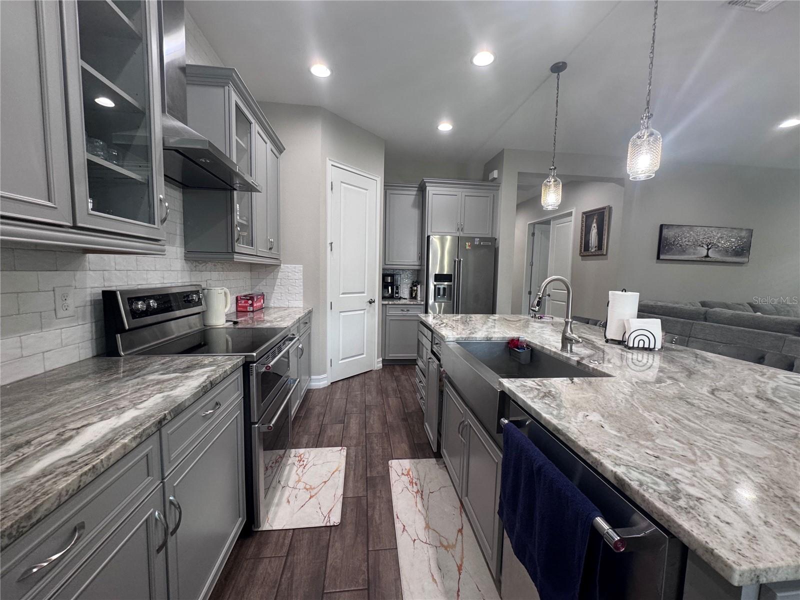 OSPREY LANDING - Residential Lease