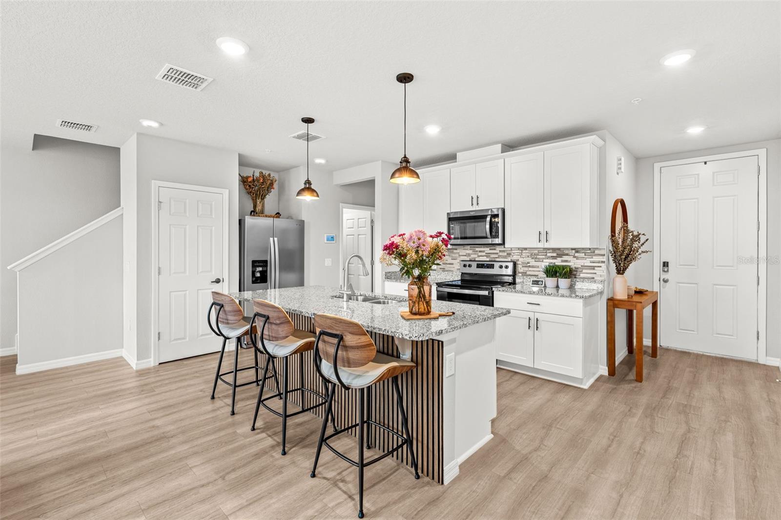 GREENS/FRST LAKE PH 2 - Residential