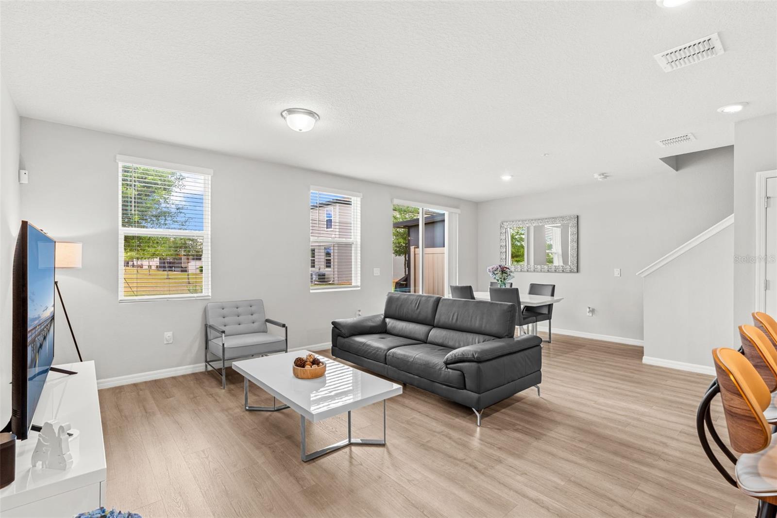 GREENS/FRST LAKE PH 2 - Residential