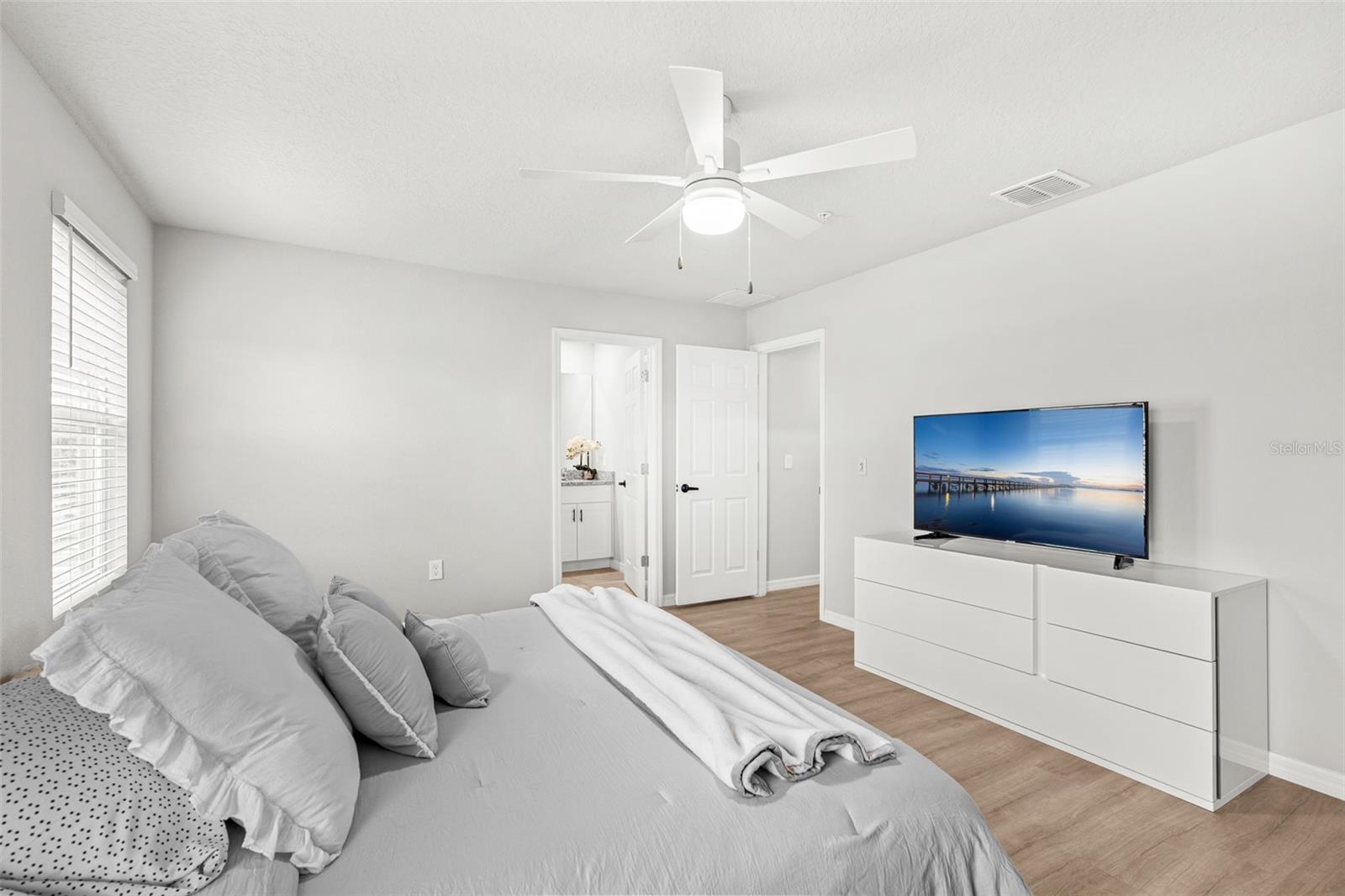 GREENS/FRST LAKE PH 2 - Residential