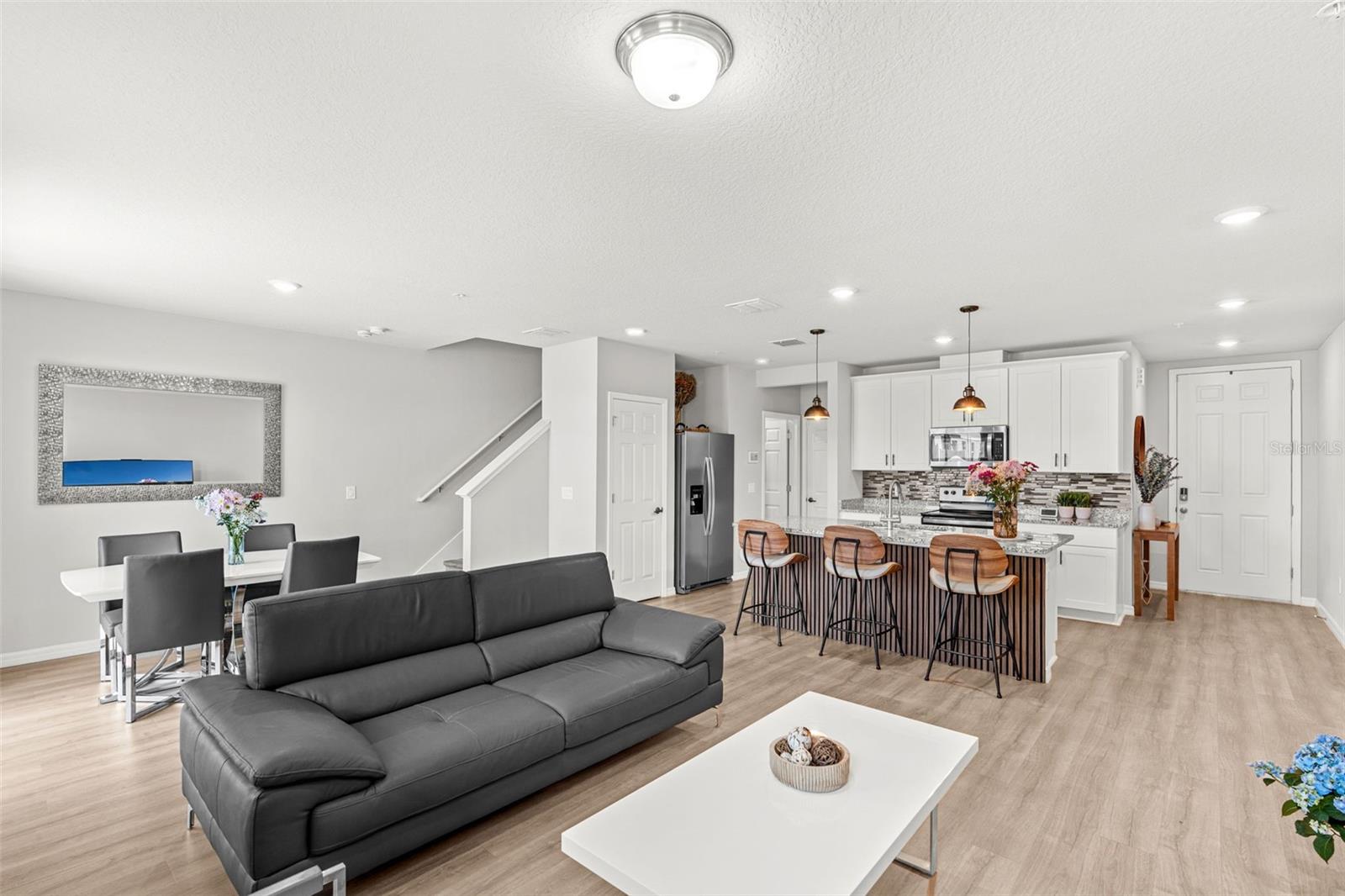 GREENS/FRST LAKE PH 2 - Residential