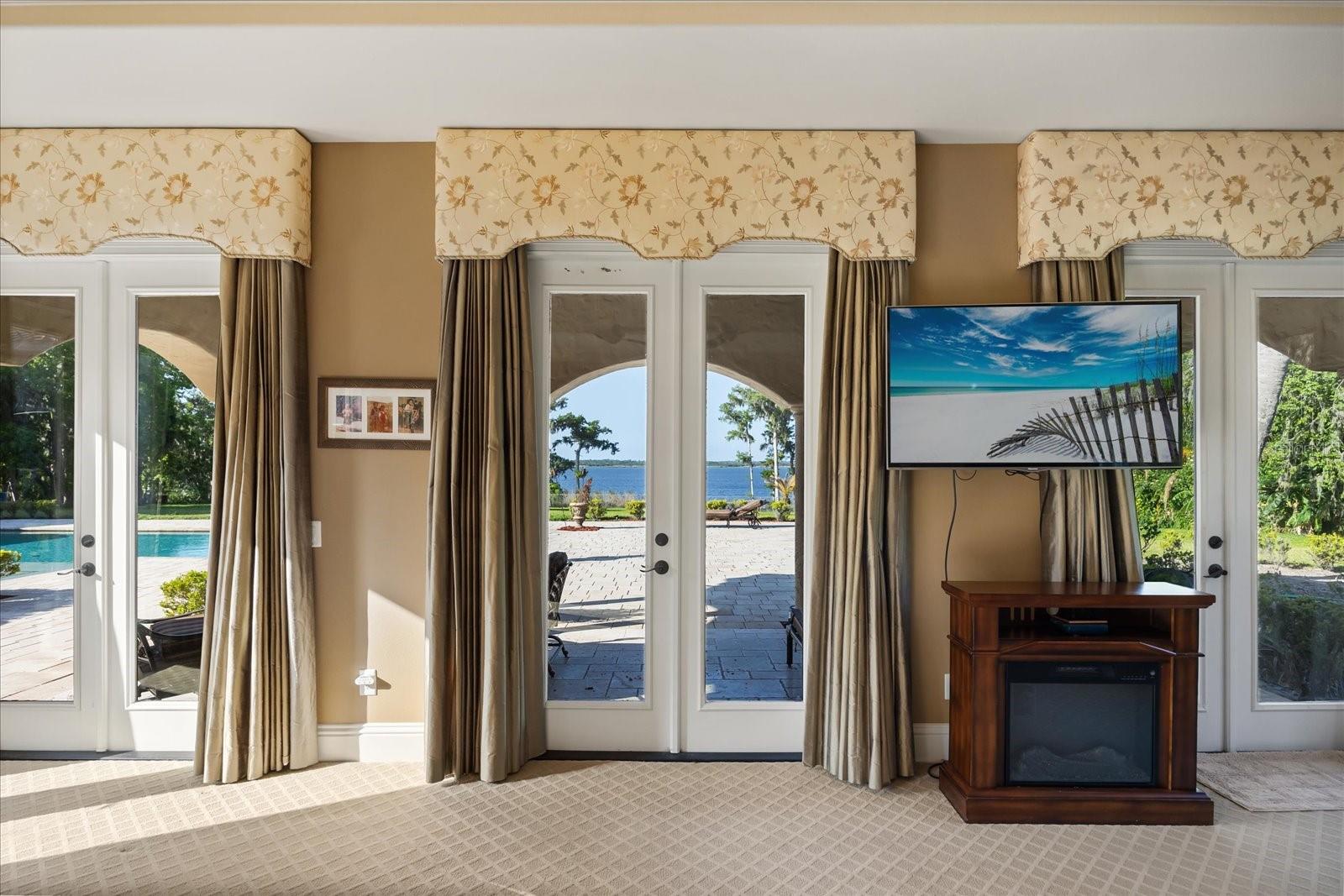 LAKE JESSUP - Residential