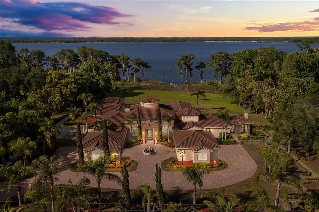 Photo of 1112 Orange Avenue, Winter Springs, FL 32708 (MLS # O6298615)