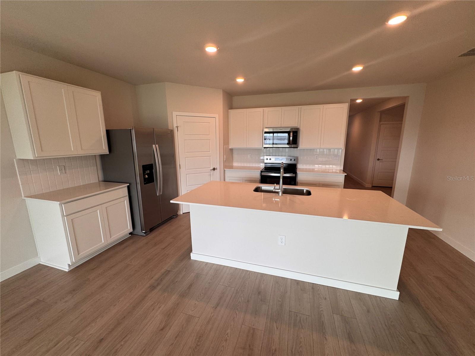 STAR FARMS AT LAKEWOOD RANCH - Residential