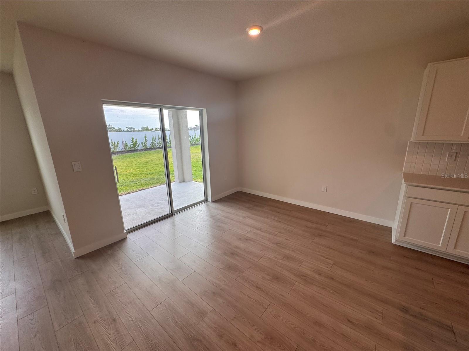 STAR FARMS AT LAKEWOOD RANCH - Residential