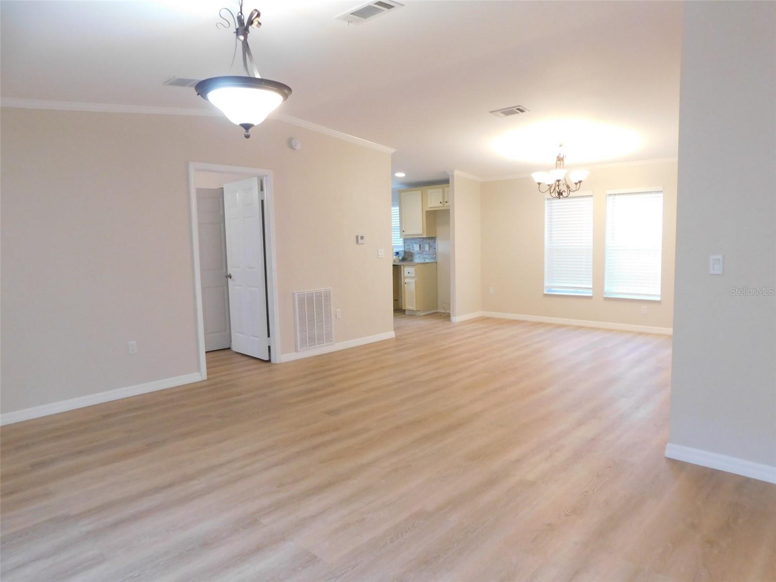 RIDGEWOOD - Residential