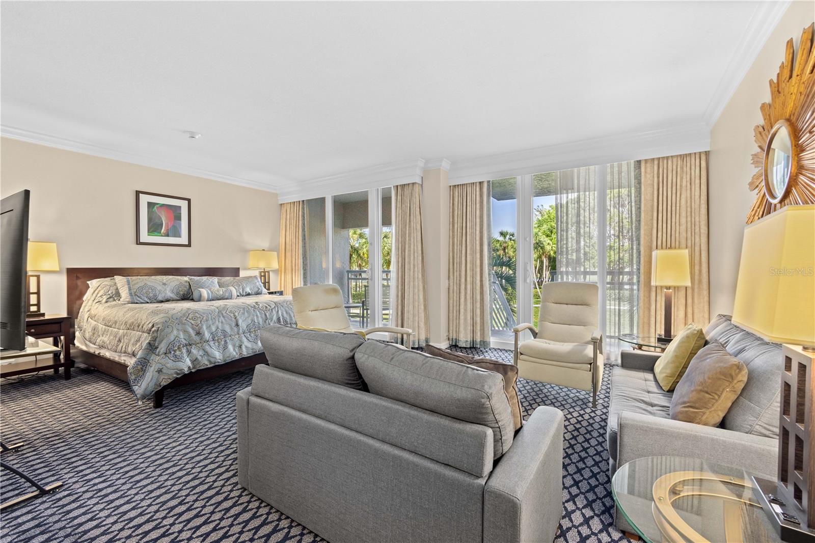 250 SANDS POINT ROAD 5105