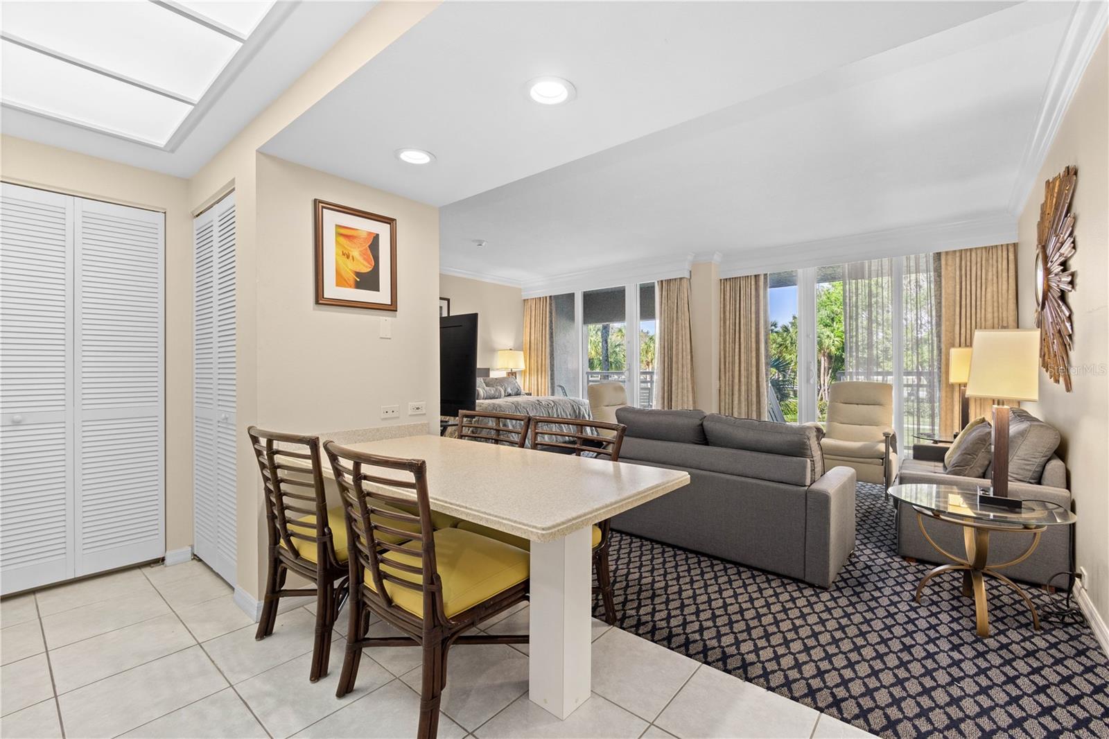 250 SANDS POINT ROAD 5105