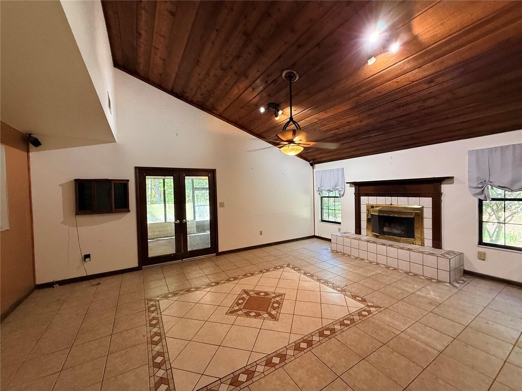 Photo of 6021 NW 57th Way, Gainesville, FL 32653 (MLS # GC539145)