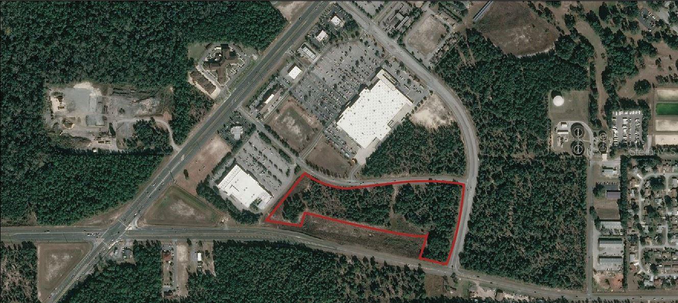 MARION CENTER - Land