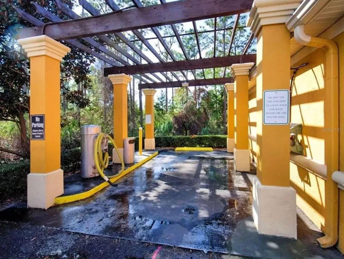 MIRABELLA - Residential Lease