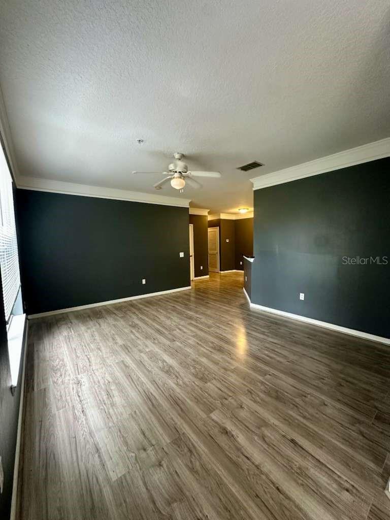 MIRABELLA - Residential Lease