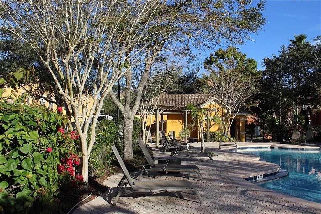 MIRABELLA - Residential Lease