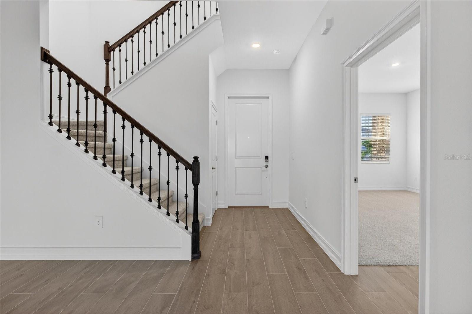 STONEGATE PRESERVE - Residential Lease