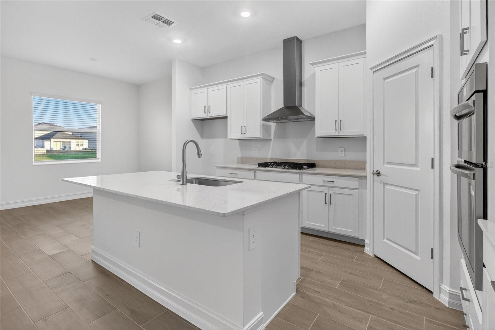 STONEGATE PRESERVE - Residential Lease