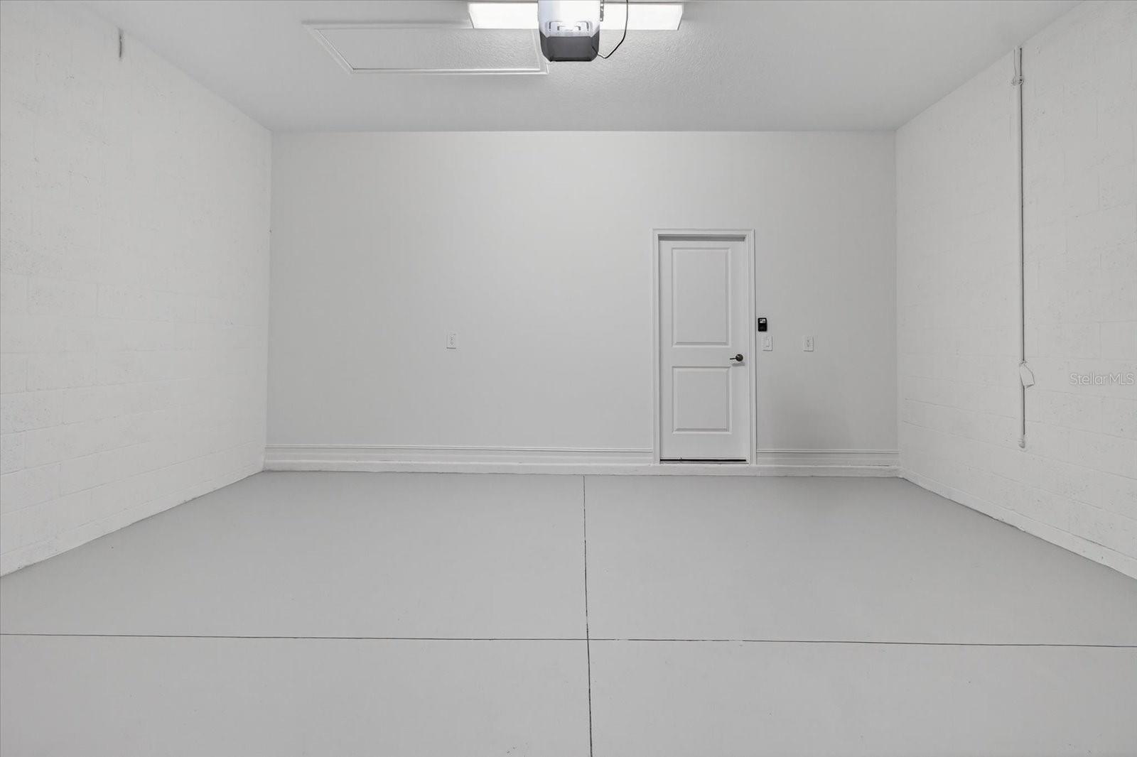 STONEGATE PRESERVE - Residential Lease