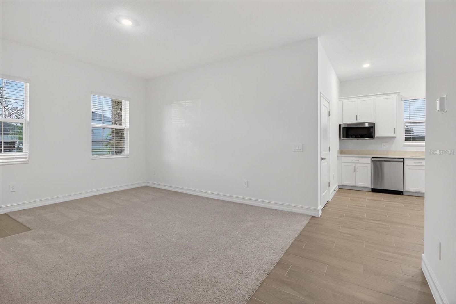 STONEGATE PRESERVE - Residential Lease