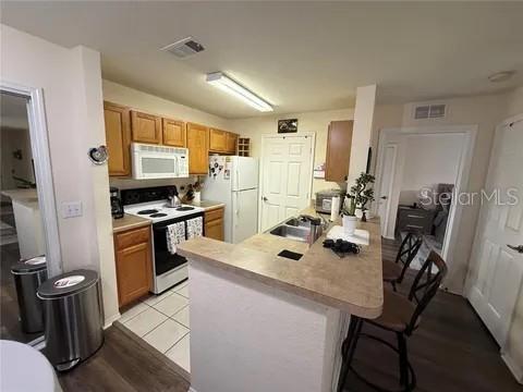 BAY POINTE AT CORTEZ PH 2-6 - Residential Lease