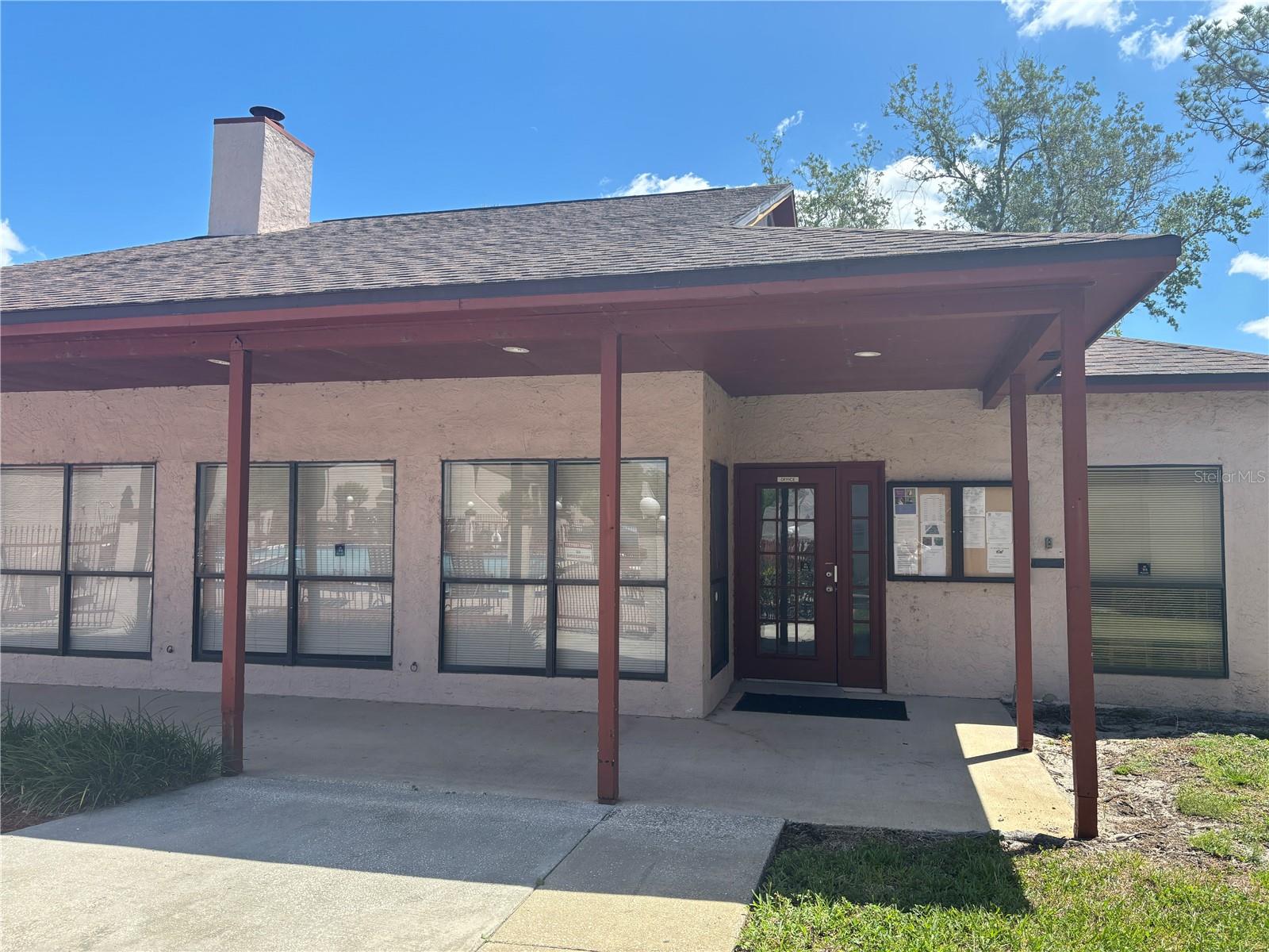 LEMON TREE CONDO SEC 06 CANYON - Residential